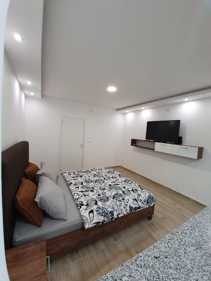 Apartman Jankulovski Kraljevo Extérieur photo